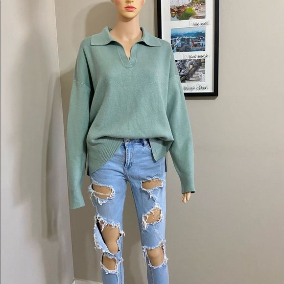 MAX STUDIO Turquoise Sweatshirt - Picture 3 of 6